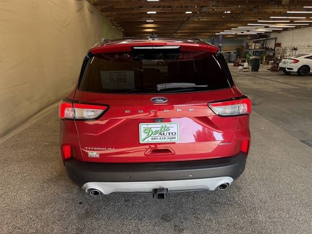 2022 Ford Escape Titanium