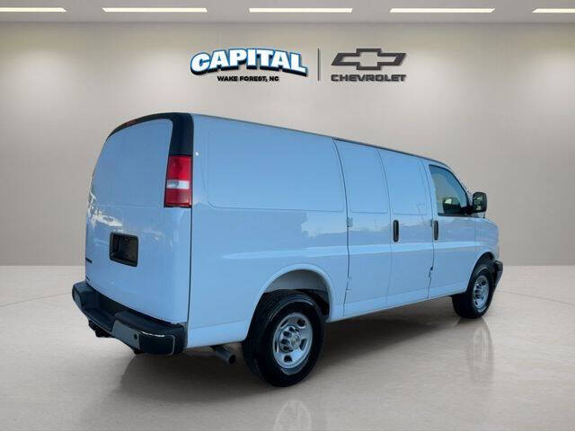 2025 Chevrolet Express 2500