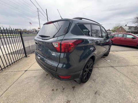 2019 Ford Escape SE