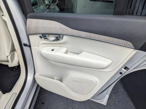 2023 Volvo XC90 B6 Plus Bright Theme 7P