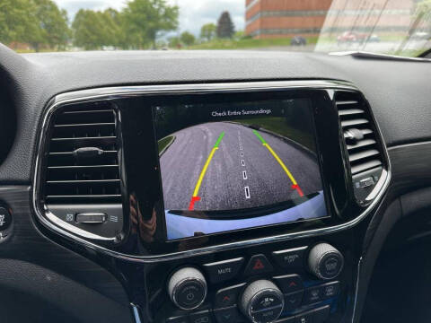 2019 Jeep Grand Cherokee Upland