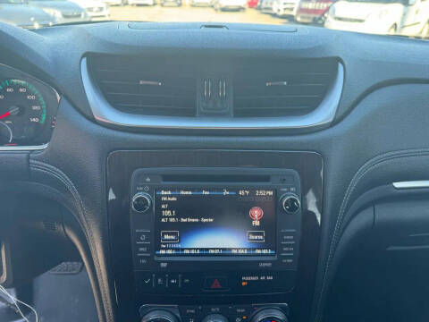 2016 Chevrolet Traverse LT