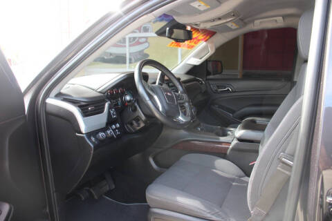 2017 GMC Yukon SLE