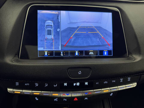 2022 Cadillac XT4 Premium Luxury