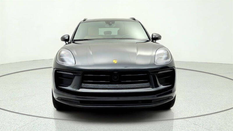 2023 Porsche Macan