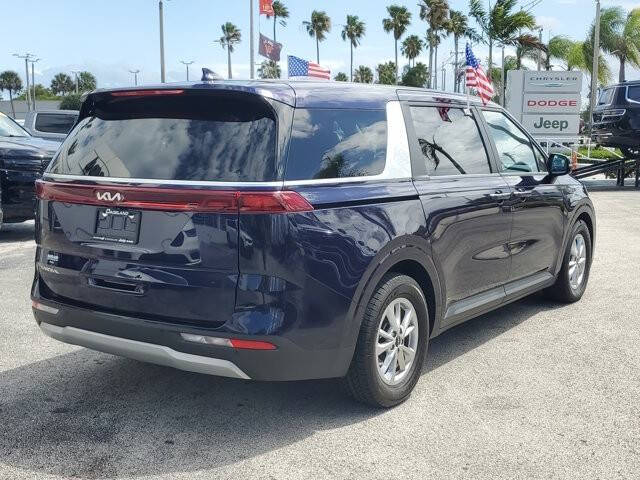 2024 Kia Carnival