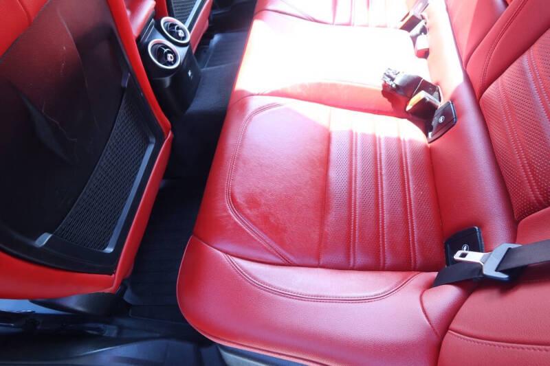 2019 Alfa Romeo Giulia Ti Sport