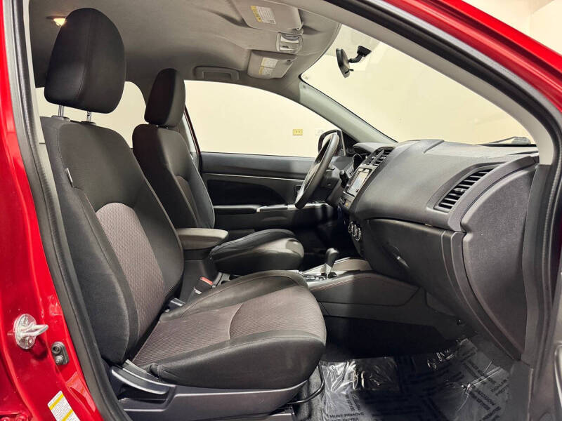 2019 Mitsubishi Outlander Sport ES