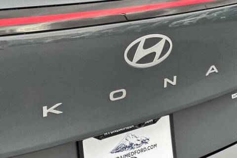 2026 Hyundai Kona SEL Premium