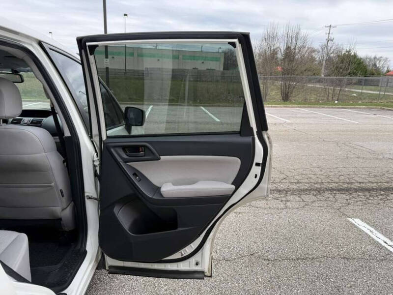 2014 Subaru Forester 2.5i