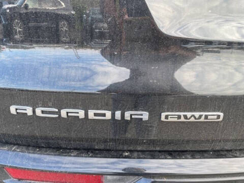 2024 GMC Acadia Denali