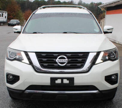 2020 Nissan Pathfinder SL