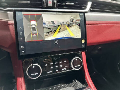 2023 Jaguar F-PACE P400 R-Dynamic S