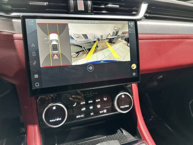 2023 Jaguar F-PACE P400 R-Dynamic S