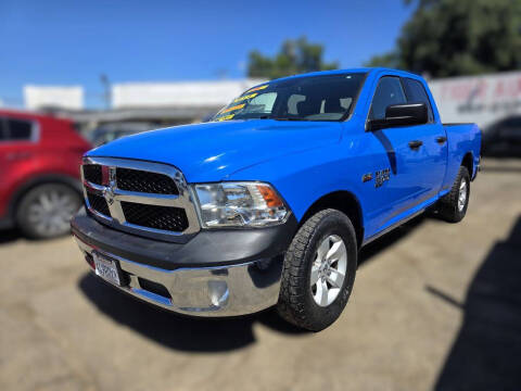 2019 RAM 1500 Classic SLT