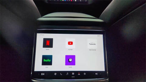 2023 Tesla Model S Plaid