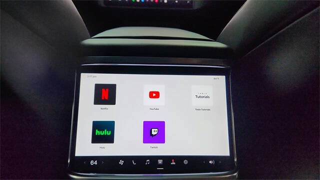 2023 Tesla Model S Plaid