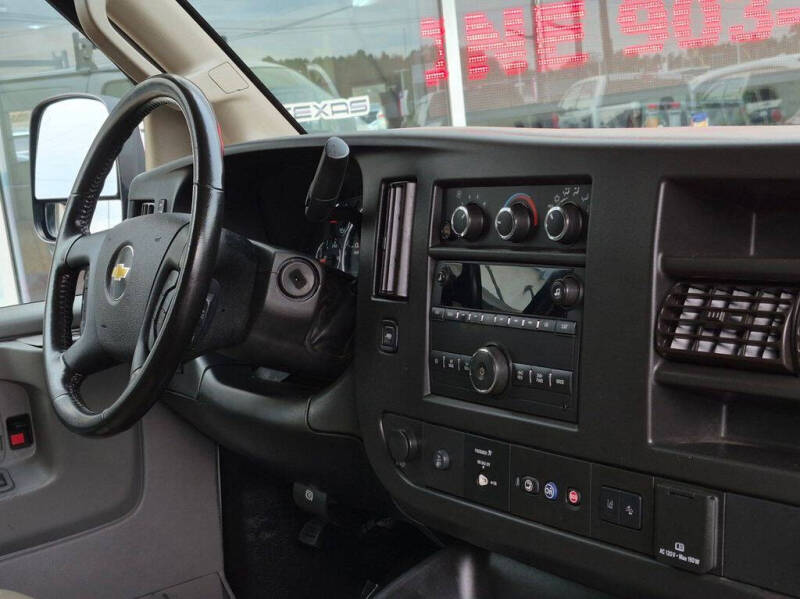 2020 Chevrolet Express 3500