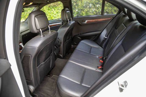 2011 Mercedes-Benz C-Class C 300 Luxury