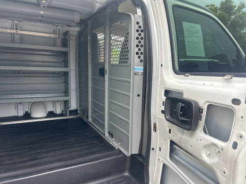 2017 Chevrolet Express 2500