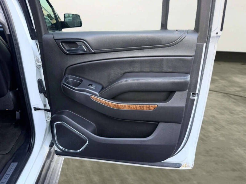 2015 Chevrolet Suburban LTZ