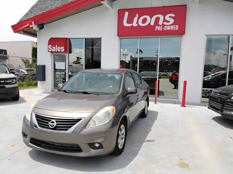 2012 Nissan Versa 1.6 S
