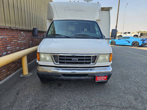2004 Lexington Class C Mini Motorhome