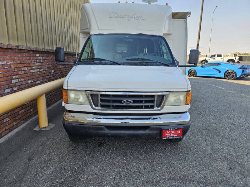 2004 Lexington Class C Mini Motorhome