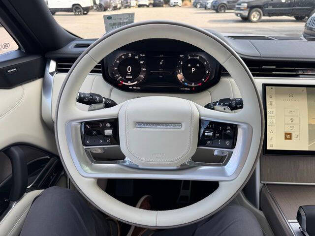 2026 Land Rover Range Rover P400 SE