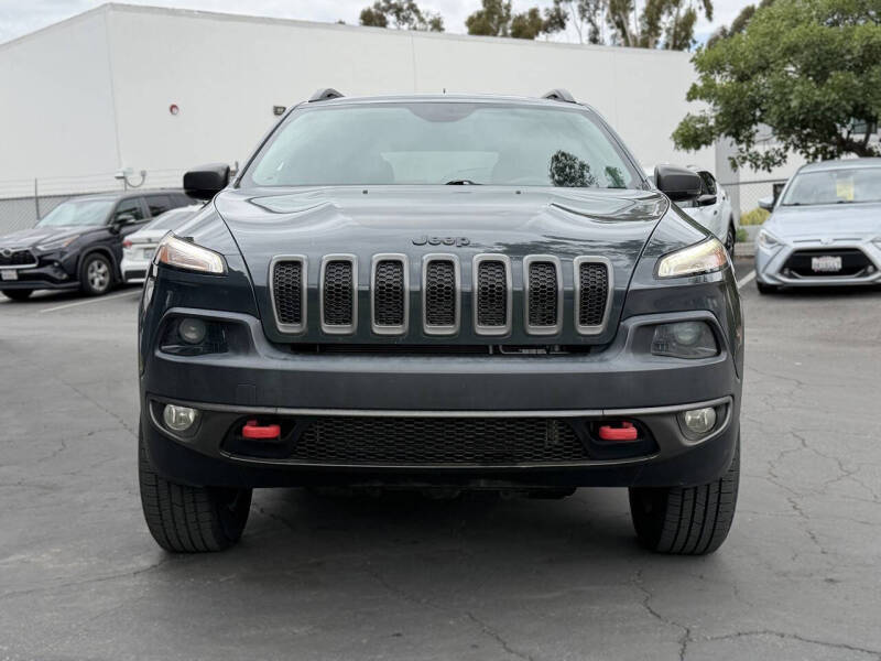 2018 Jeep Cherokee Trailhawk