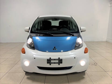 2012 Mitsubishi i-MiEV SE