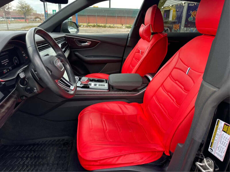 2021 Audi Q8 quattro Premium 55 TFSI