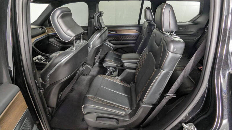 2022 Jeep Grand Cherokee L Summit