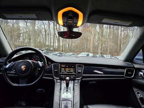 2012 Porsche Panamera 4