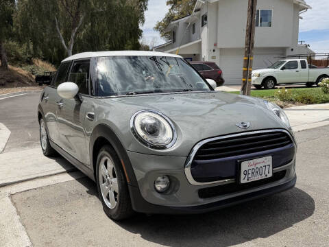 2016 MINI Hardtop 4 Door Cooper