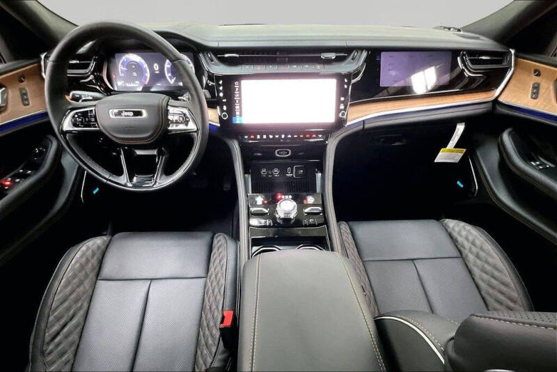 2026 Jeep Grand Cherokee L Summit