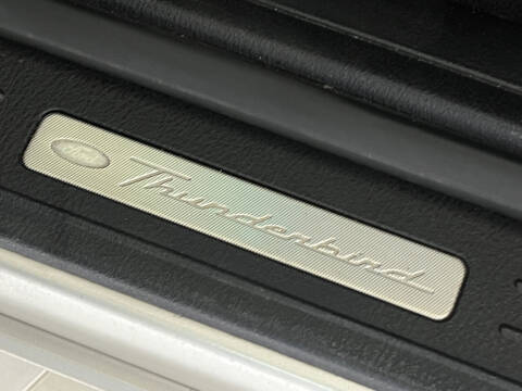 2005 Ford Thunderbird Deluxe