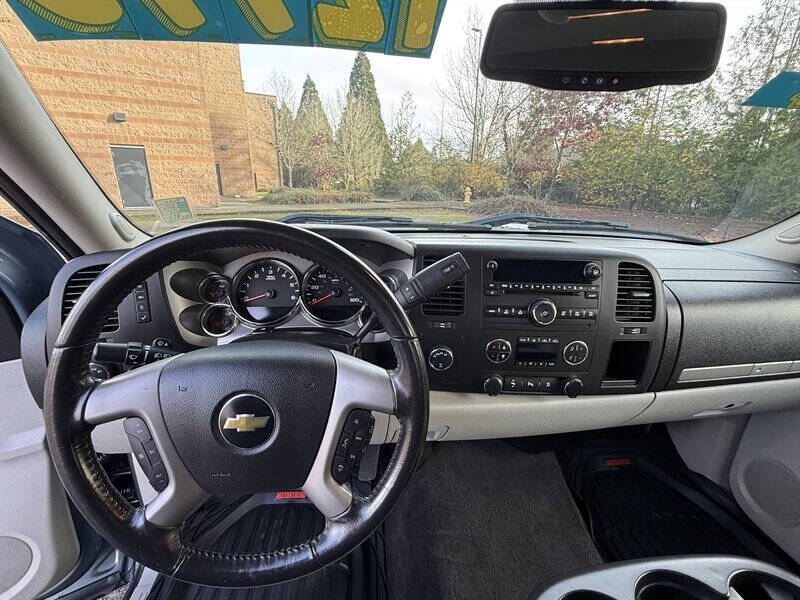 2011 Chevrolet Silverado 1500 LT