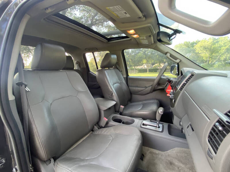 2012 Nissan Frontier SL