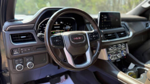 2023 GMC Yukon SLT