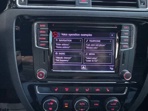 2017 Volkswagen Jetta 1.8T SEL