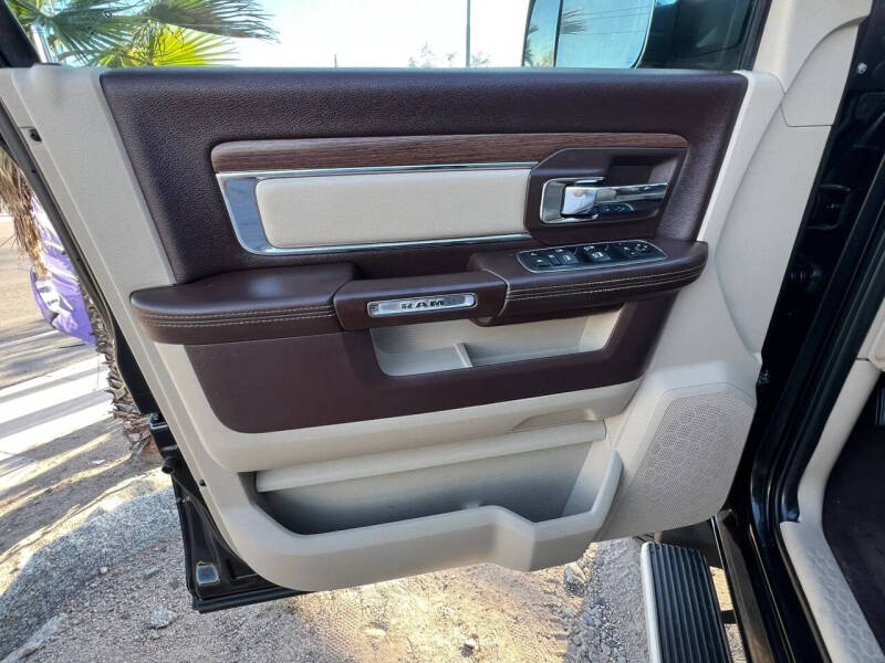 2017 RAM 2500 Laramie