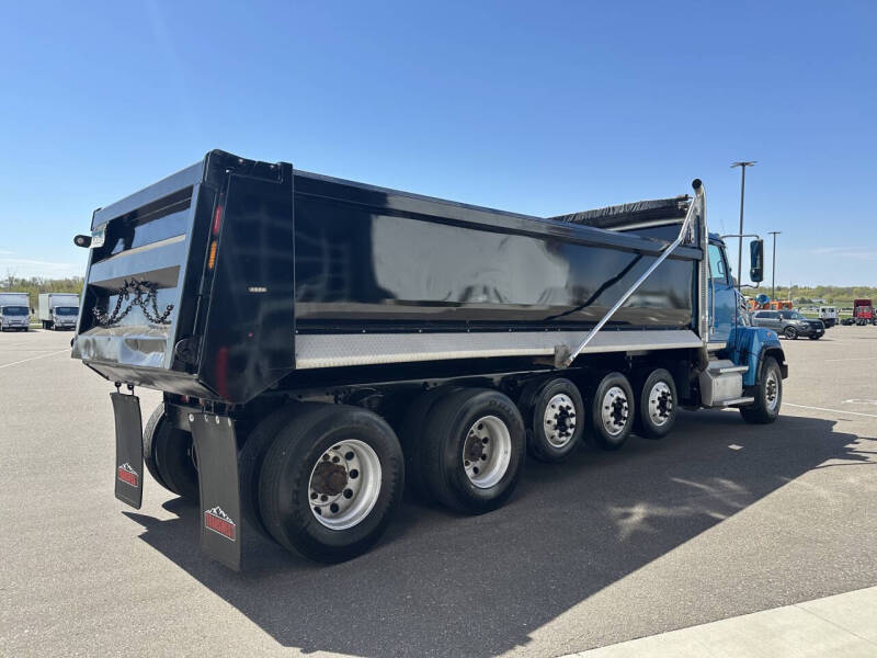 2022 Western Star 4700 SF