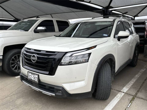 2023 Nissan Pathfinder for sale at Excellence Auto Direct in Euless TX