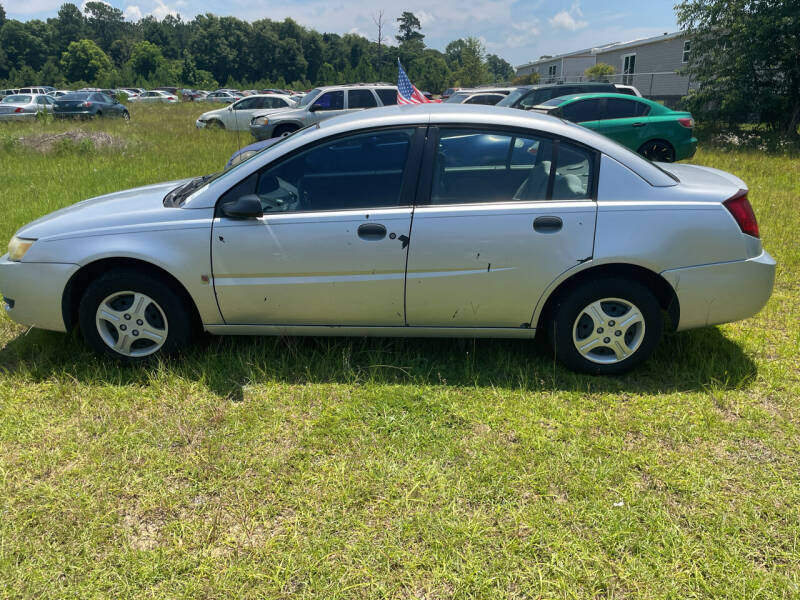 2005 Saturn Ion 1