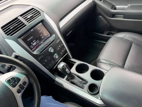 2012 Ford Explorer XLT