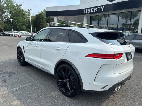 2020 Jaguar F-PACE SVR