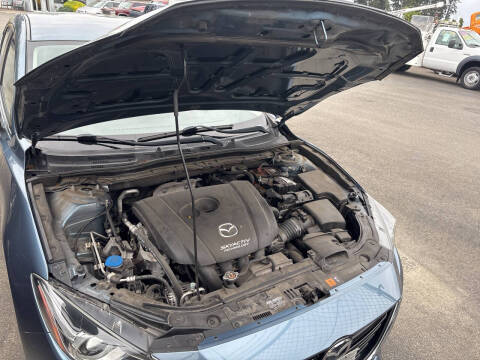 2014 Mazda MAZDA3 s Touring