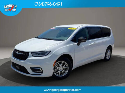 2024 Chrysler Pacifica Touring L