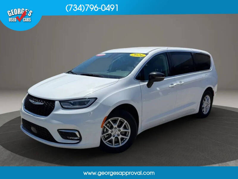 2024 Chrysler Pacifica Touring L